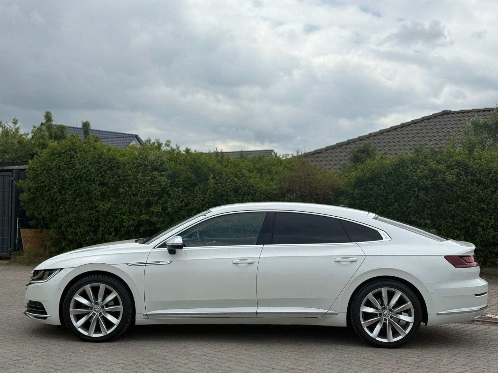 Volkswagen Arteon Elegance 2.0 TDI*ALCANTARA*LED*NAVI*RFK*