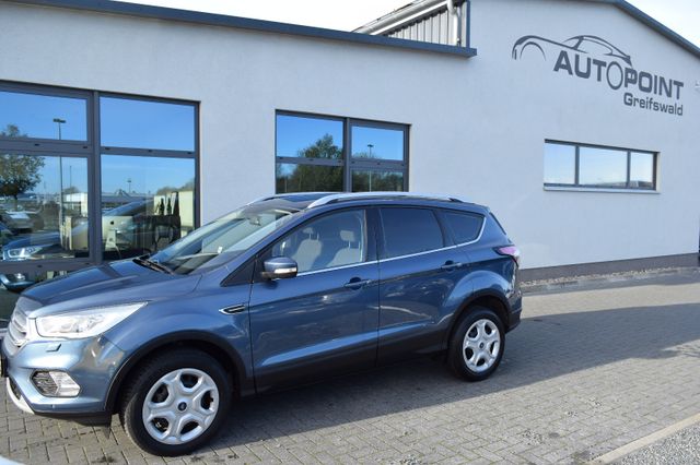 Ford Kuga Cool & Connect NAVI TEMPOMAT PDC ALLWETTER