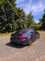 BMW 325i Edition Exclusive - BMW 325 mit Benzin-Antrieb: Limousine, Automatik