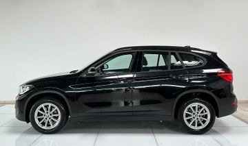 Fahrzeugabbildung BMW X1 sD18i Advantage ParkAssist Navi Lordos Tempom