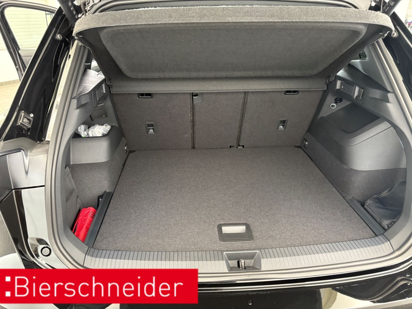 Volkswagen Tiguan - Bild 17