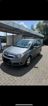 Opel Zafira 1.9 7 Sitzer Tüv neu - Opel Zafira Gebrauchtwagen in Aachen
