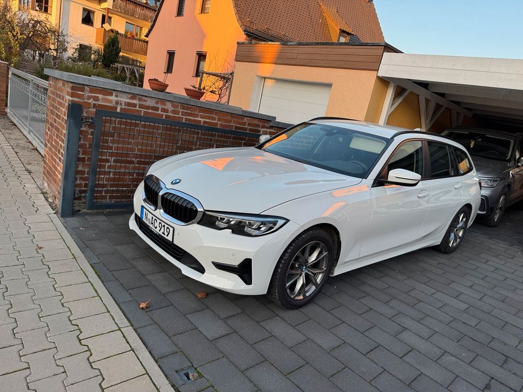 Image of BMW 318