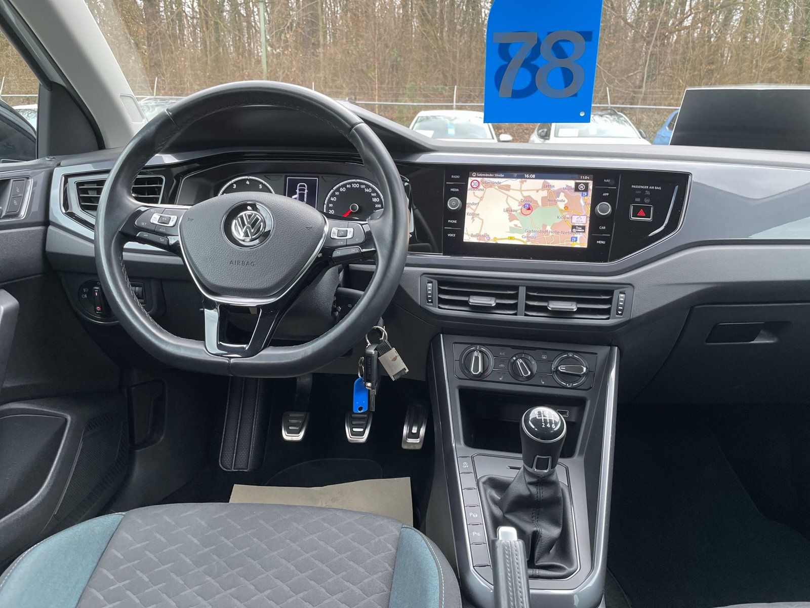Polo IQ Drive TSi Navi Sitzh EPC v+h