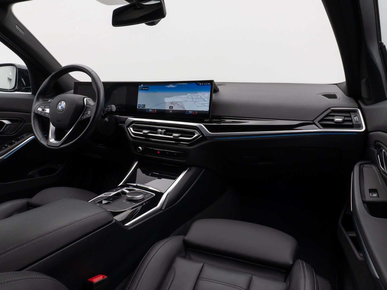 Fahrzeugabbildung BMW 330d Kamera DAB HiFi Leder Sport AdaptLED 18Zoll