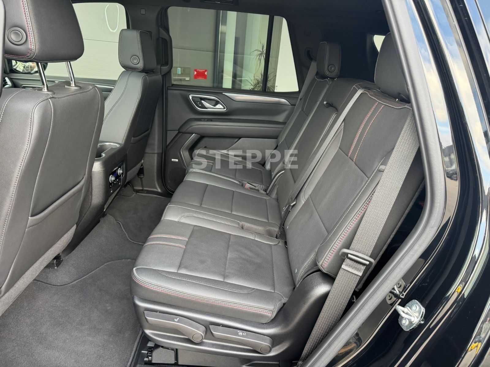 Chevrolet Tahoe 6,2 V8 RST 8-Sitzer  AHK  22"Alu