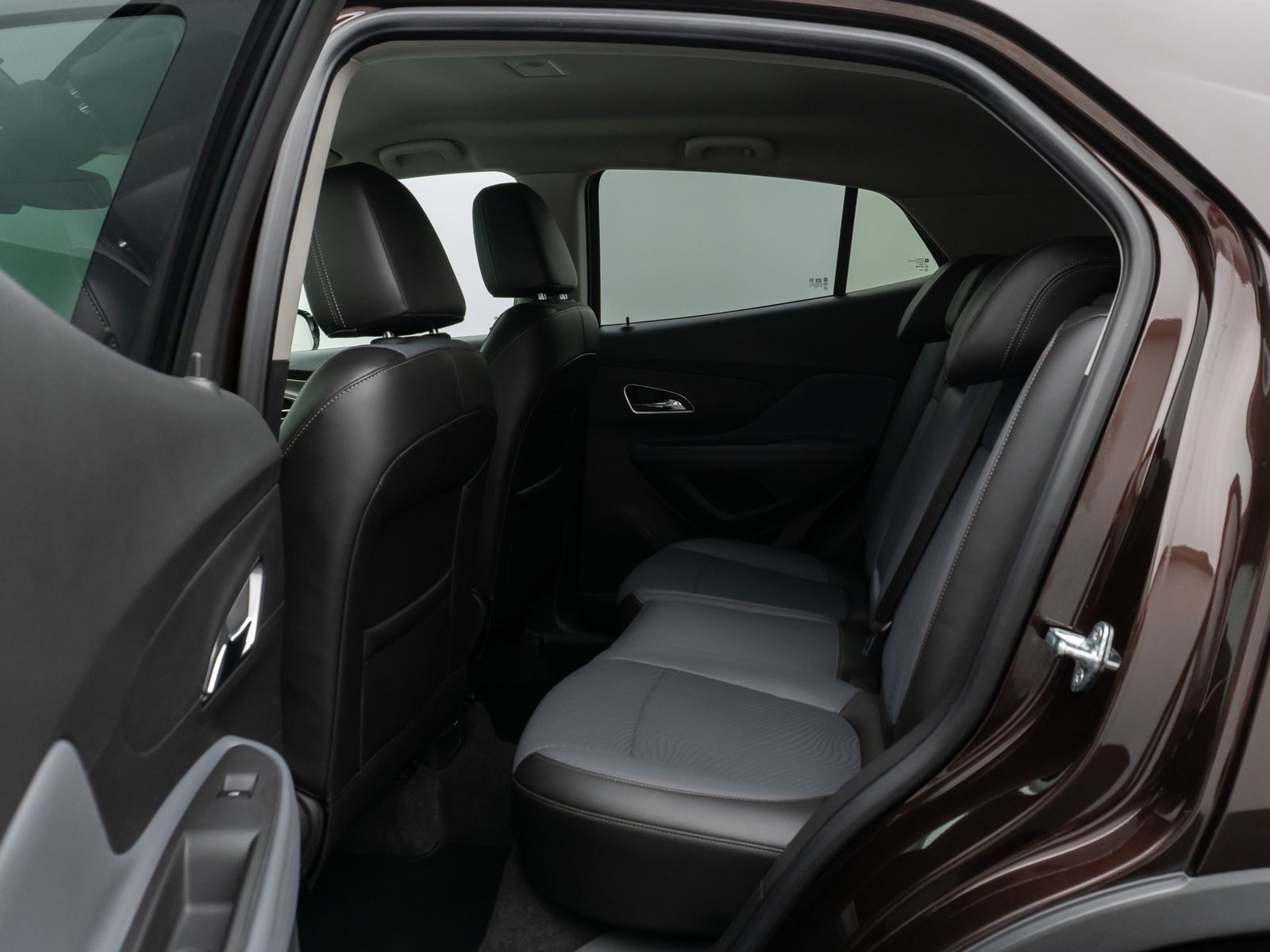 Fahrzeugabbildung Opel Mokka Innovation ecoFlex 4x4 Kamera Navi Bi-Xeno