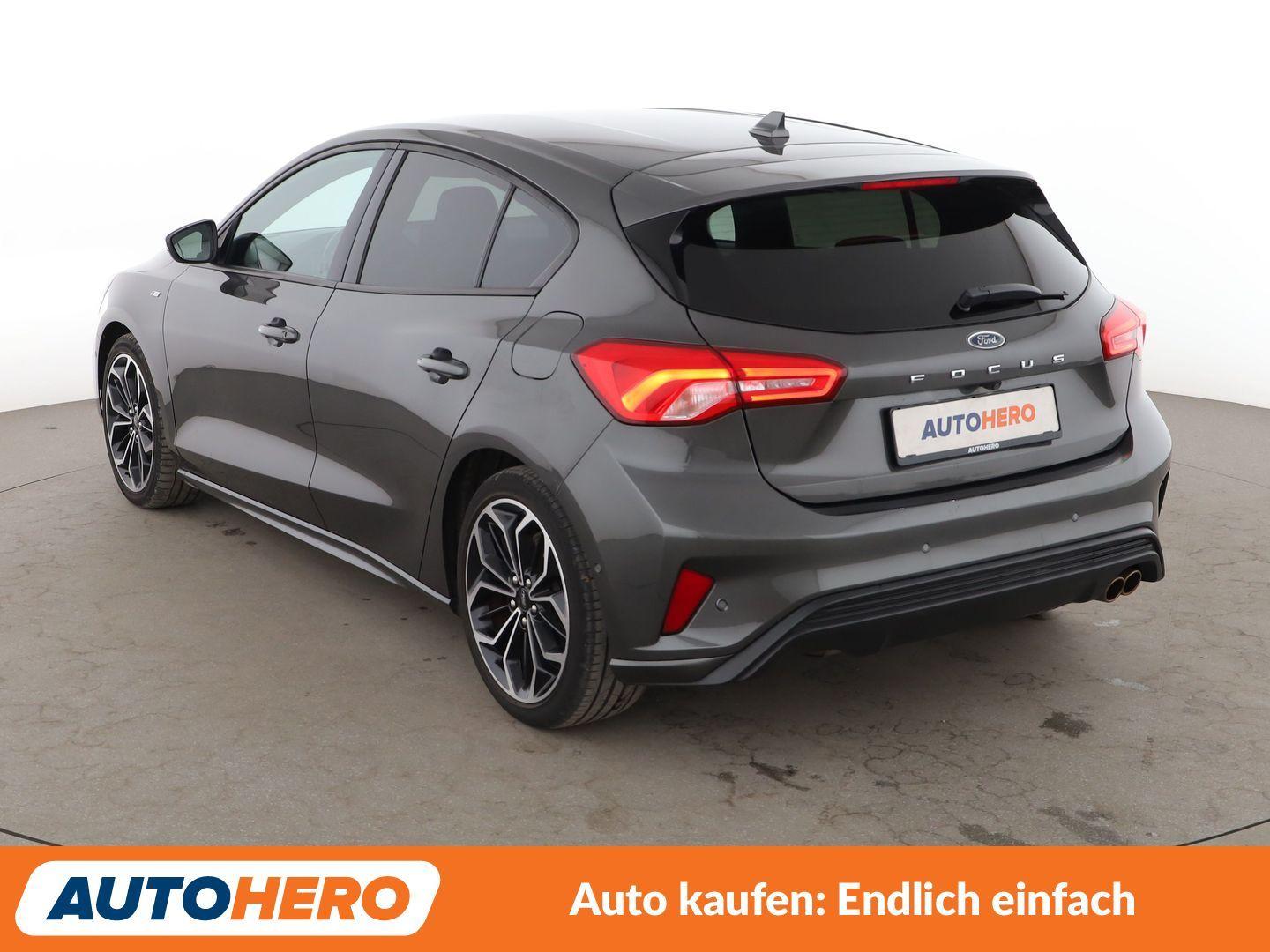 Ford Focus 1.5 EcoBoost ST-Line Aut.*NAVI*LED*ACC*
