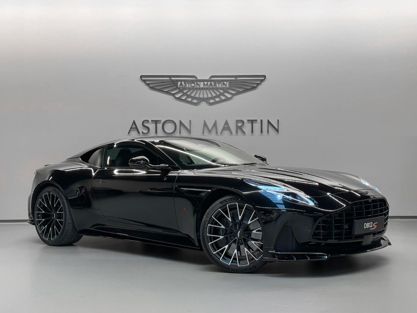 Aston Martin NEW DB12 S Coupe | Aston Martin Brussels