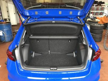 Skoda Fabia IV 1.0 Tour *BI-LED*CARPLAY*SHZ*PDCHI* ALU