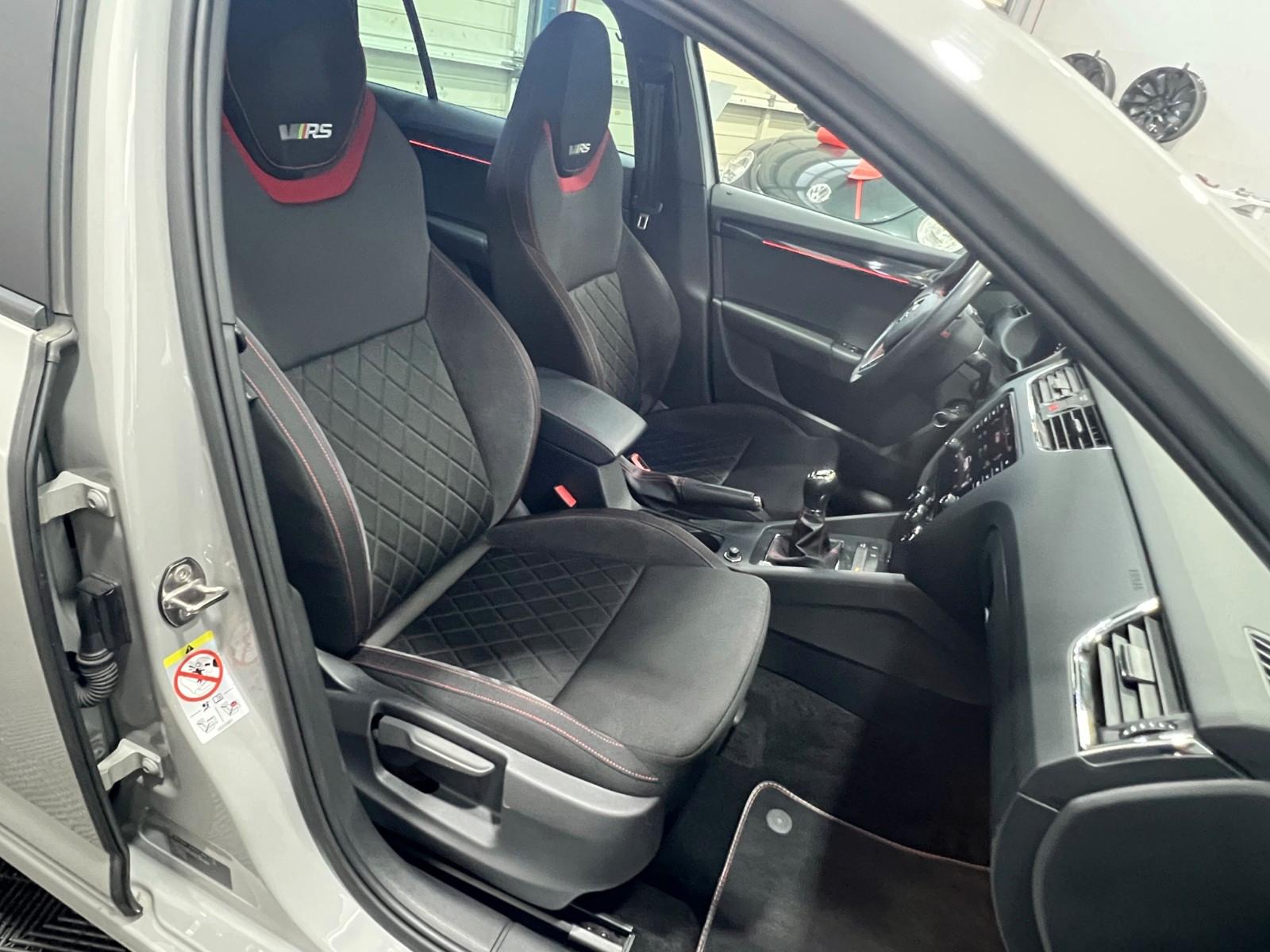 Skoda Octavia Combi RS 245 *1.Hd *5 Jahre Garantie