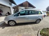 Opel Zafira 1.9 CDTI 88kW Automatik - - Behindertengerechte Opel Zafira