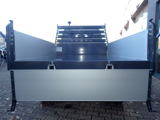 Fahrzeugabbildung Piaggio Porter NP6 3-Seitenkipper TW LPG SR HDTOP-Paket