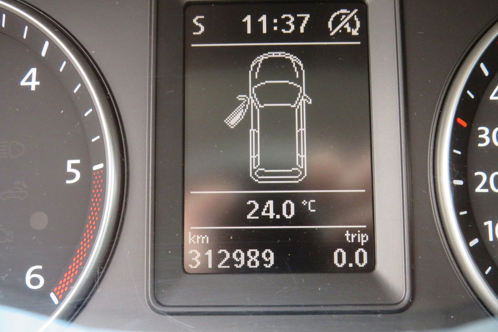 Fahrzeugabbildung Volkswagen Caddy MAXI Kasten LKW 2.0 TDI