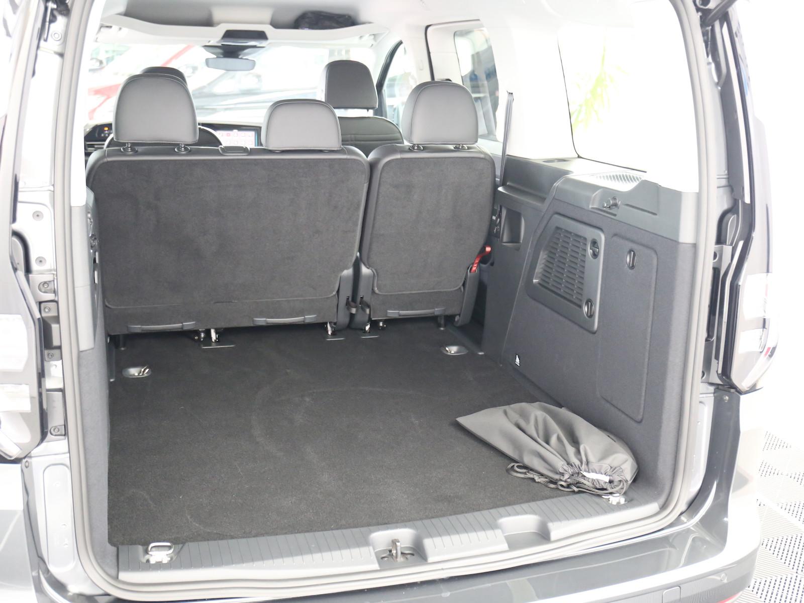 Volkswagen Caddy Maxi eHYBRID STYLE DSG LED ACC AGR KAM AHK