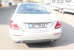 Fahrzeugabbildung Mercedes-Benz E 220 d Navi Tempo Memory SHZ Panoo Scheckheftge