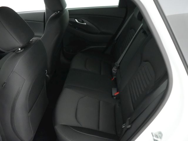 i30cw FACELIFT T-GDI ADVANTAGE DCT+VOLL LED+NAVI