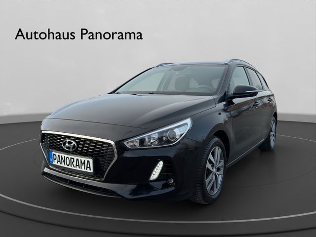 Hyundai i30 cw Family + LED/Kamera/Navi/Scheckheft