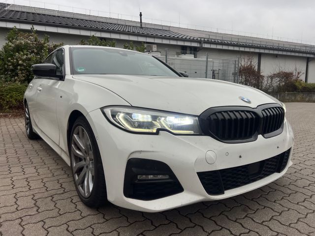 BMW 320 Baureihe 3 Lim. 320 d M SPORT PAKET*1-HAND!