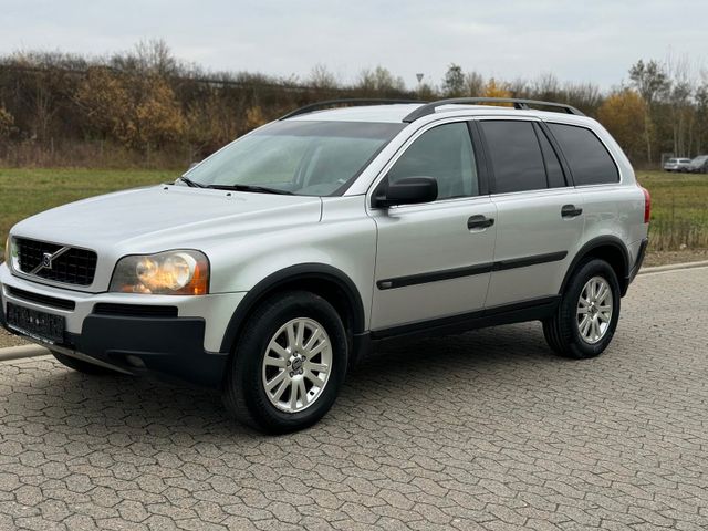 Volvo XC90 D5 Summum 2. Hand mit AHK