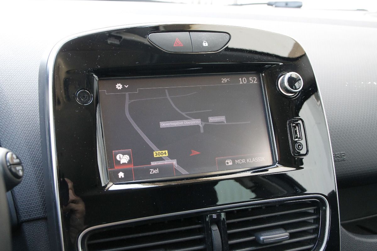 Fahrzeugabbildung Renault Clio IV LIMITED ENERGY TCe 9