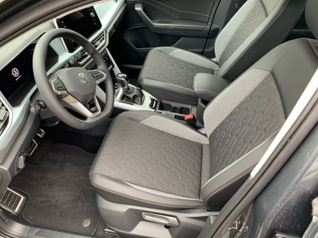 Fahrzeugabbildung Volkswagen T-Roc 1,5 TSI DSG GOAL LED-PLUS KAMERA AHK NAVI