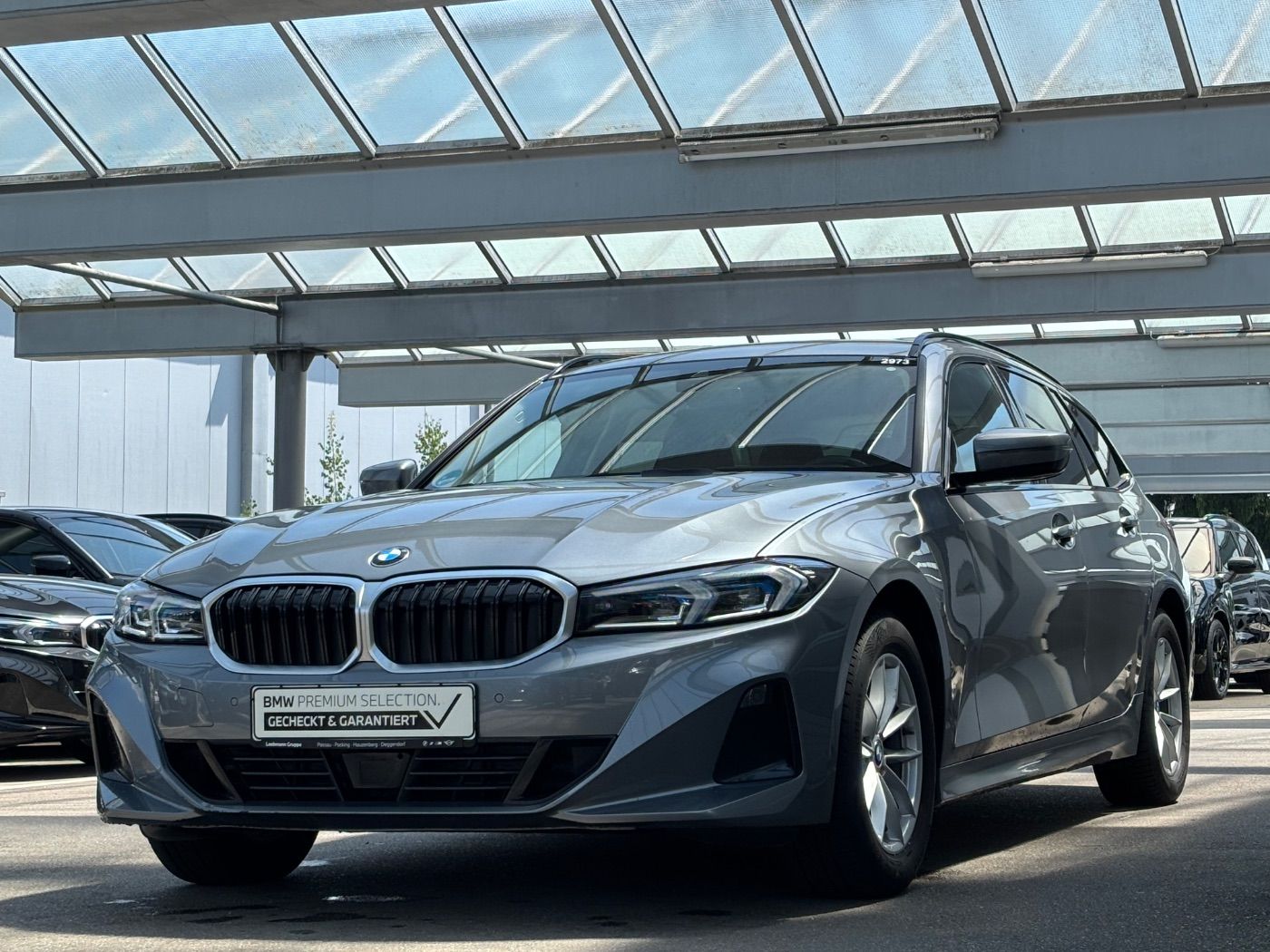 BMW 320d Touring AHK ACC HUD AdaLED foto 3