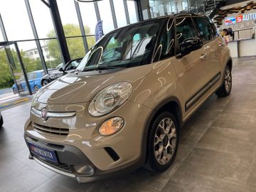 Fiat 500L Trekking *PANORAMAGLASDACH*NAVI*VOLLLEDER*