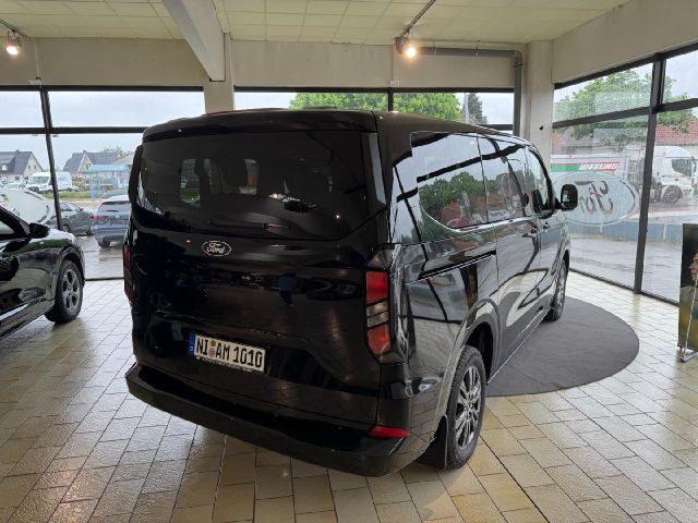 Ford Tourneo Custom 320 L1 Titanium FWD