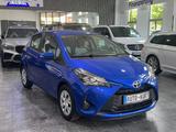 Toyota Yaris 1,5Dual*Comfort*Spurh.*RFK*Multi*Multimedi - Toyota Yaris Gebrauchtwagen in München