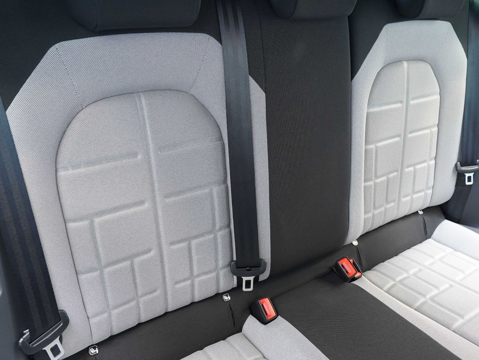 Fahrzeugabbildung SEAT Ibiza 1.5 TSI 110 kW FR Black Edition