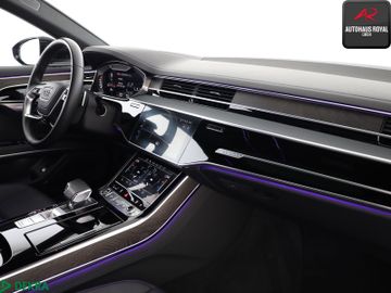 Audi A8 - 9