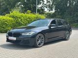 BMW 530 e Touring xDrive M-Sport*Harman/Kardon*4-Z.* - BMW 530 in Hagen