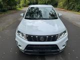 Suzuki Vitara 1.0 Comfort original.62tkm Klima TÜV Neu - weiße Suzuki Vitara