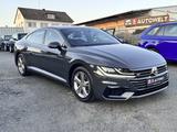 Volkswagen Arteon R-Line 190PS * LED * ACC * Alcantara *DSG - Volkswagen Arteon in Kassel