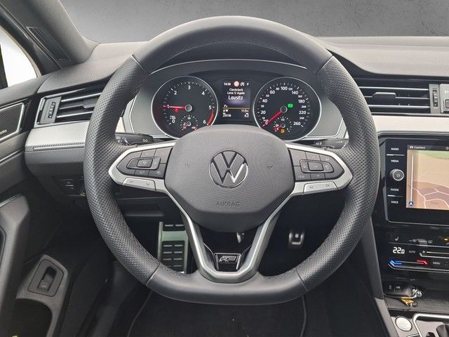Fahrzeugabbildung Volkswagen Passat Variant TDI DSG Elegance 4M 2 x R-Line MA