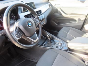 Fotografie 15 des BMW X1 sDrive 20 i Advantage