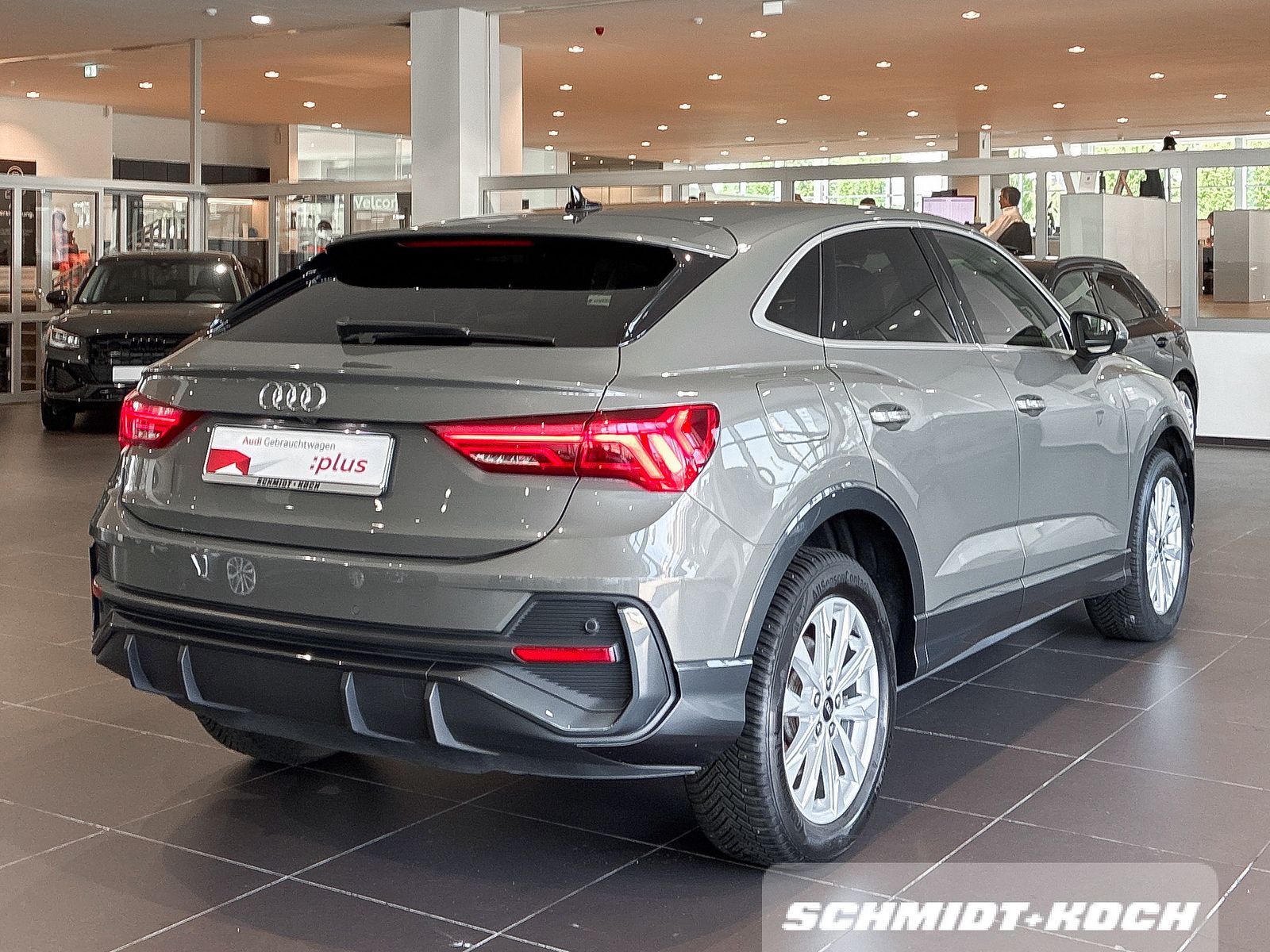 Audi Q3 SPORTBACK 45 TFSIe S-TRONIC NAVI SITZH LED foto 2