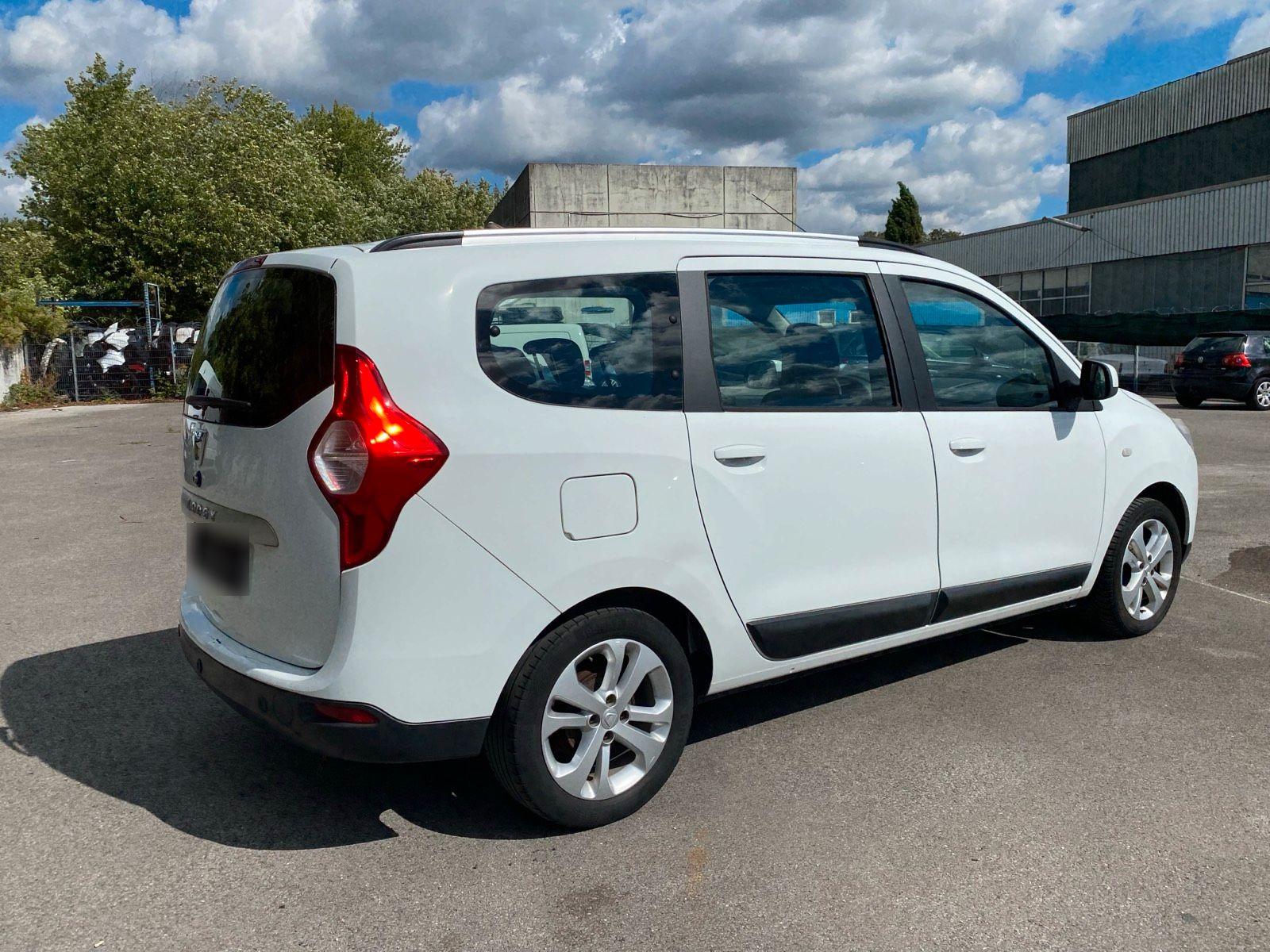 Dacia Lodgy 2014 — photo 5