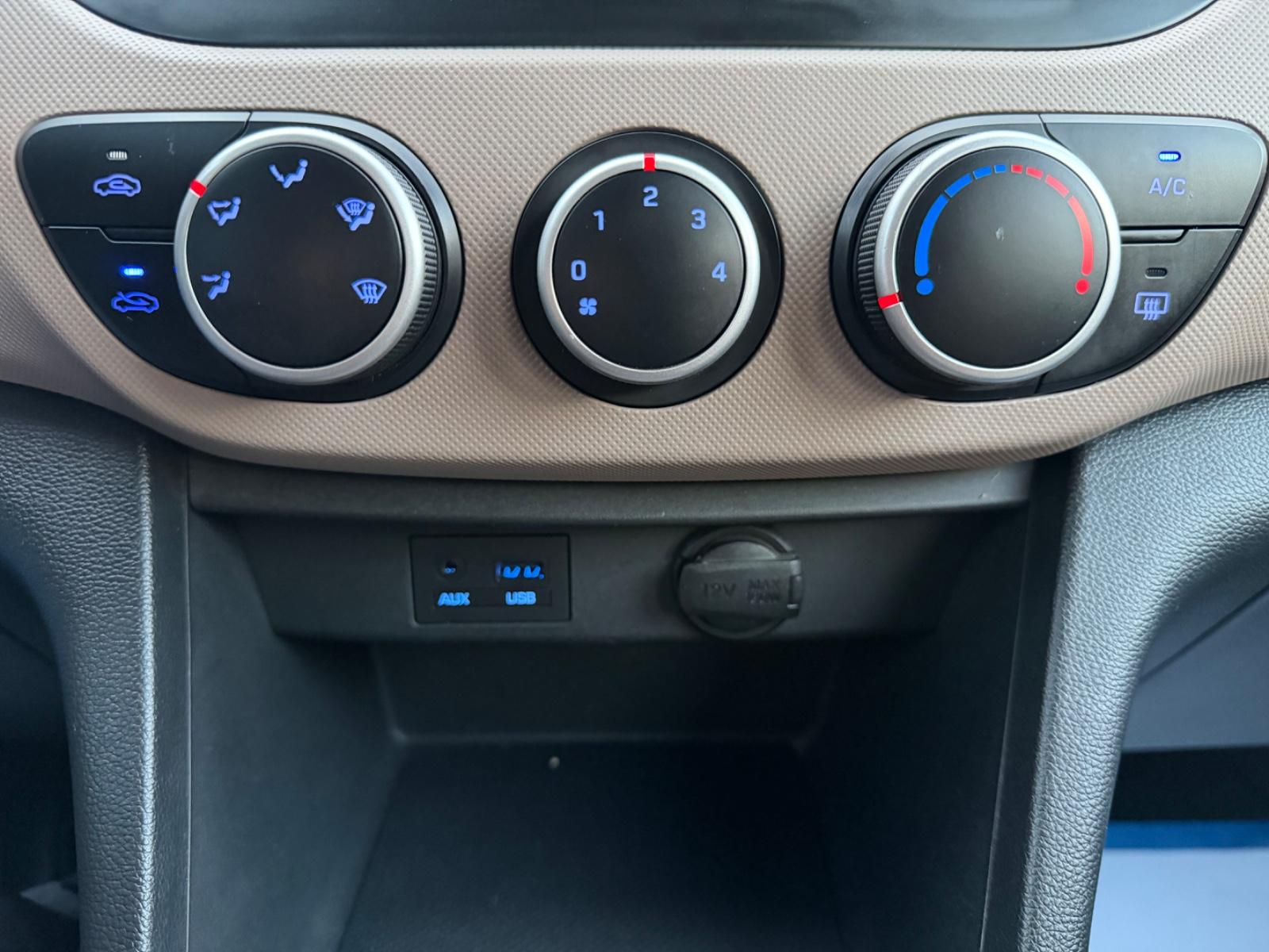 Hyundai i10 Select/Klimaanlage/EURO-6