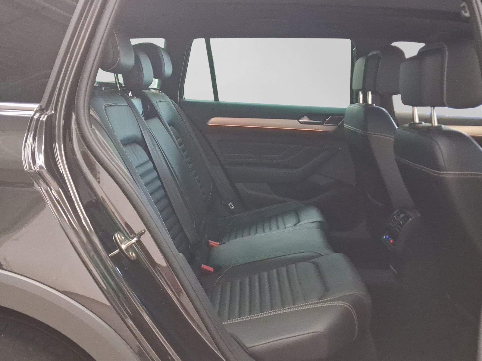 Volkswagen Passat Alltrack - Bild 6