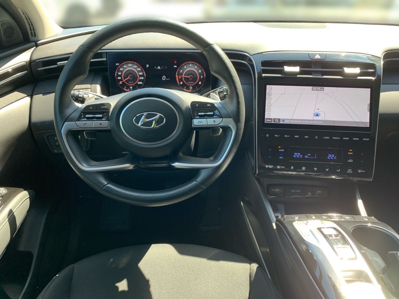 Fahrzeugabbildung Hyundai TUCSON 1.6 T-GDI Trend Plug-In Hybrid 4WD el.HK