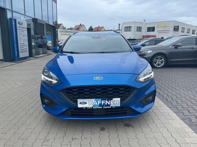 Fahrzeugabbildung Ford Focus ST-Line, LED, B&O Sound, tot. Winkel