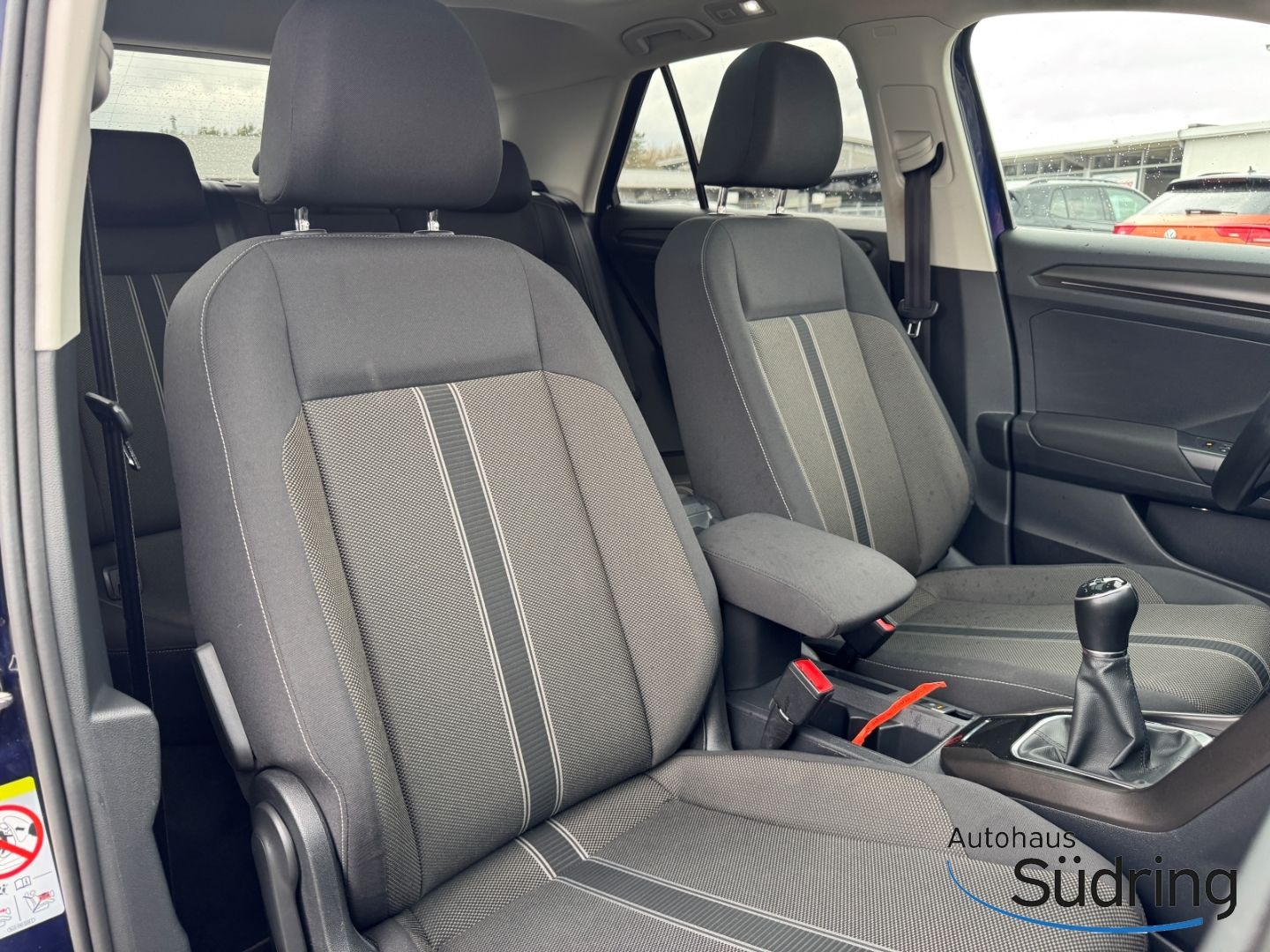 T-Roc 1,6 TDI Style Pano Rückfahrk. Navi AHK