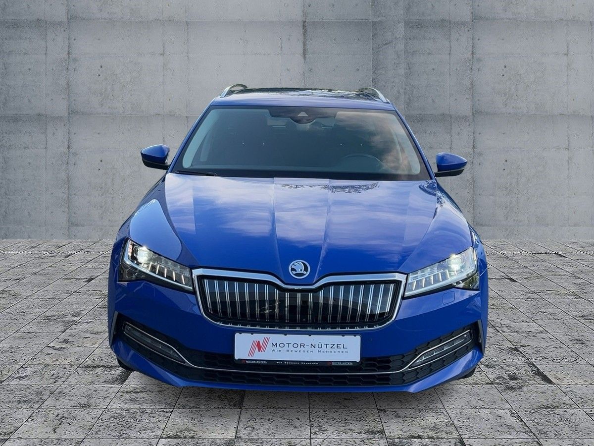 Skoda Superb - Bild 3