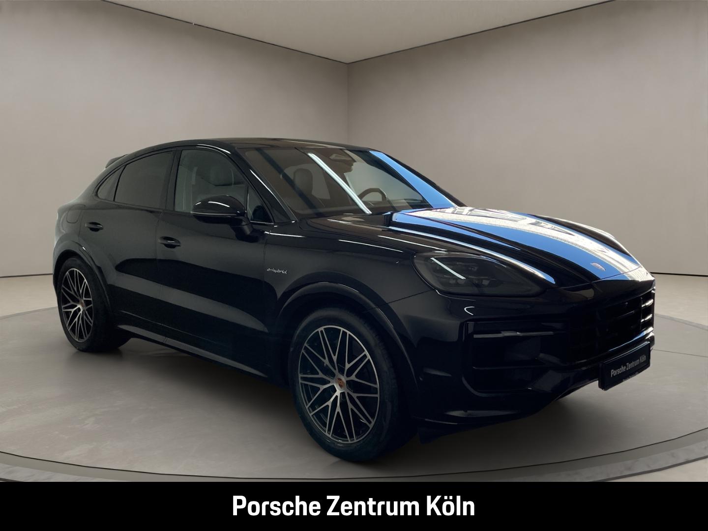 Porsche Cayenne E-Hybrid Coupe Black Edition InnoDrive