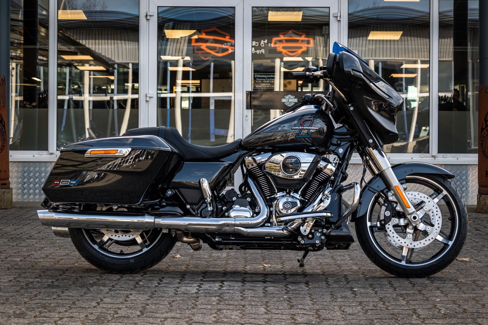 Fahrzeugabbildung Harley-Davidson Street Glide FLHX MY26 117 CUI
