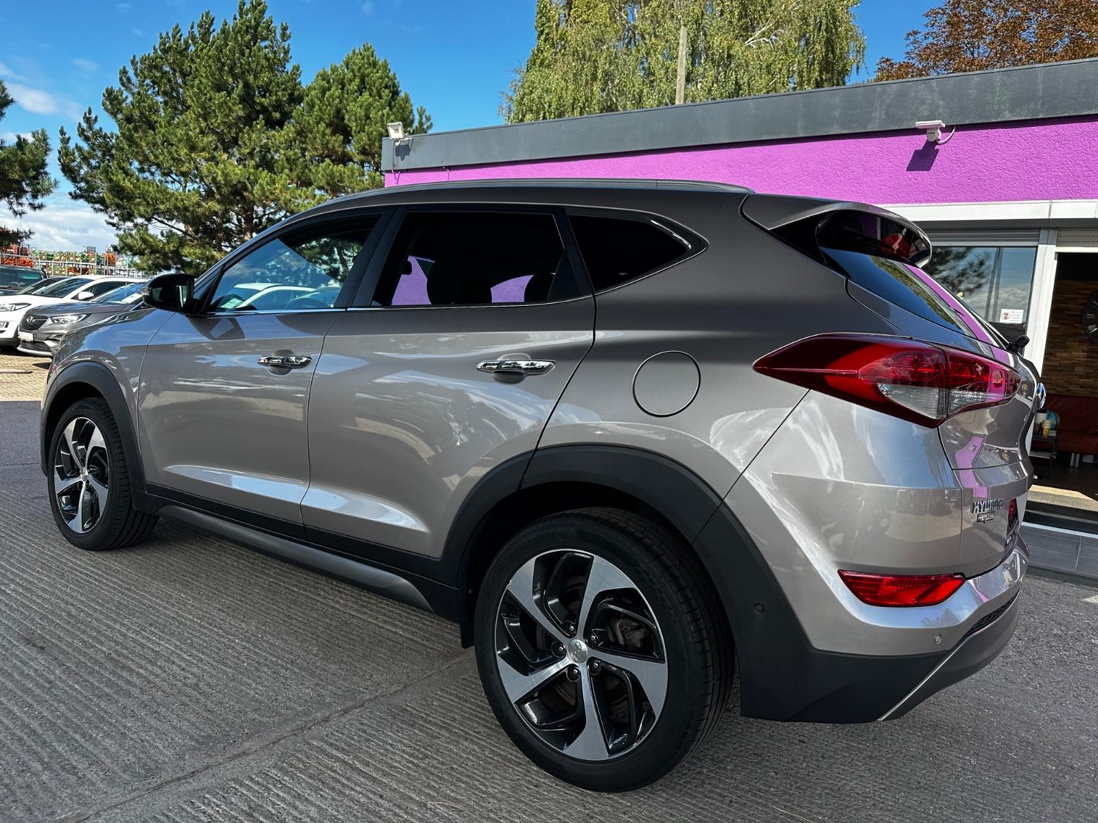Hyundai Tucson Premium 4WD "LEDER"NAVI"SHZ"LHZ"DAB"