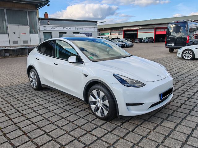 Tesla Model Y Long Range Dual Motor AWD