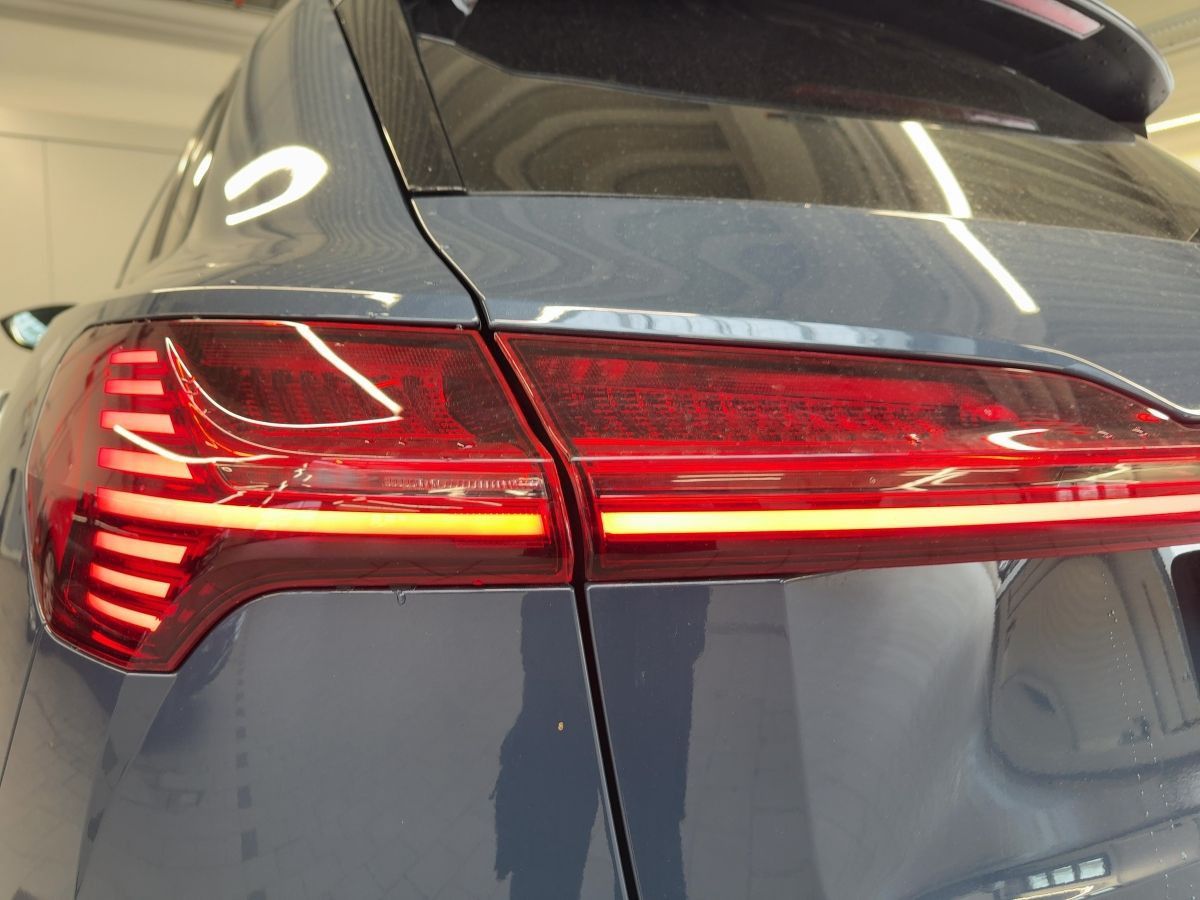 Audi SQ8 e-tron - Bild 14